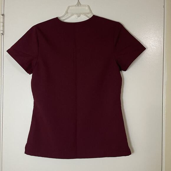 FIGS short sleeve 2 pocket medical scrub top maroon red XS - Picture 4 of 4